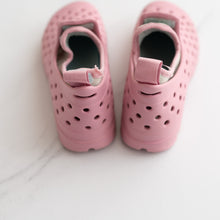 Load image into Gallery viewer, Hunter Original Lightweight Water Shoe (UK 12/ EU 31)
