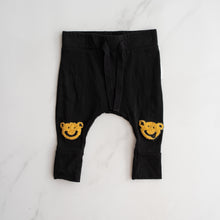 Load image into Gallery viewer, Hux Teddy Pants (0-3M)

