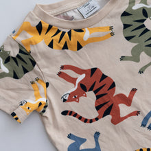 Load image into Gallery viewer, Polarn O Pyret Tiger T-Shirt (1-2Y)
