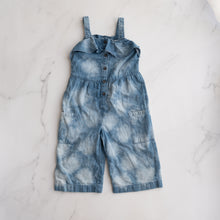 Load image into Gallery viewer, Denim Overalls (4-5Y)
