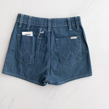 Load image into Gallery viewer, Wrangler Hi Cheeky Shorts (10-12Y)
