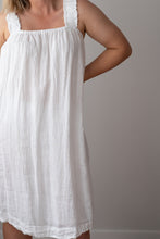 Load image into Gallery viewer, Holiday White Dress (10-14)
