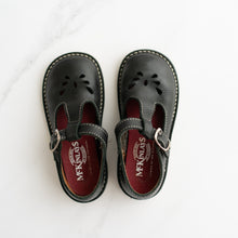 Load image into Gallery viewer, McKinlay Sidewalk Shoes(UK 8)
