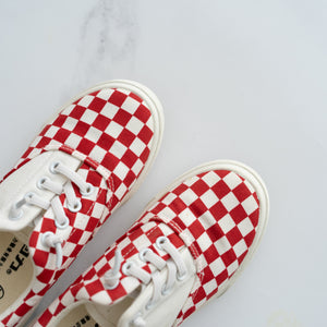 Checkerboard Sneakers (EU 33)