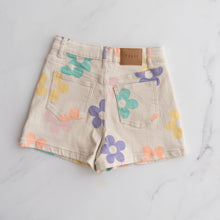 Load image into Gallery viewer, Tilii Flower Denim Shorts (10Y)
