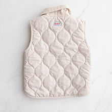 Load image into Gallery viewer, David Jones Quilted Vest (4Y)
