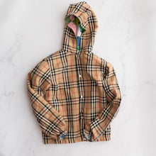 Load image into Gallery viewer, Reversible It's Giving Bur-berry Jacket (8-12Y)

