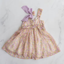 Load image into Gallery viewer, Pretty Floral Dress (4-5Y)
