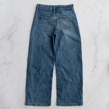 Load image into Gallery viewer, H&amp;M Wide Leg Jeans (8-9Y)
