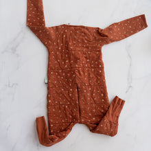 Load image into Gallery viewer, Ergo Pouch 2.5 Tog Sleep Suit (4-5Y)
