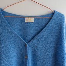Load image into Gallery viewer, Blue Knit Cardigan (10-16)
