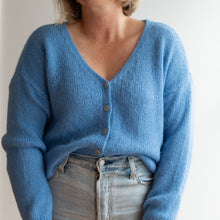Load image into Gallery viewer, Blue Knit Cardigan (10-16)
