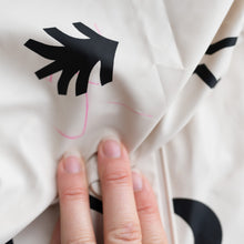 Load image into Gallery viewer, Crywolf Raincoat (6Y)
