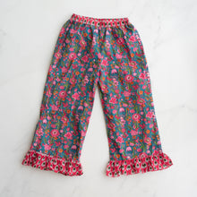 Load image into Gallery viewer, Ruffle Cuff Floral Pants (5-6Y)
