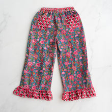 Load image into Gallery viewer, Ruffle Cuff Floral Pants (5-6Y)
