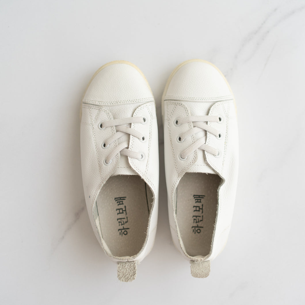 White Lace Up Sneakers (EU 31)
