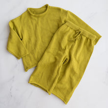 Load image into Gallery viewer, Green Knit Set (5-6Y)
