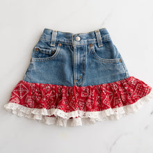 Load image into Gallery viewer, Vintage Levi&#39;s Handkerchief Skirt (12-18M)
