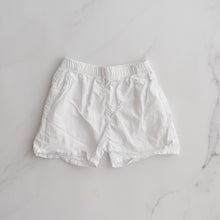 Load image into Gallery viewer, Lightweight White Shorts (3-4Y)
