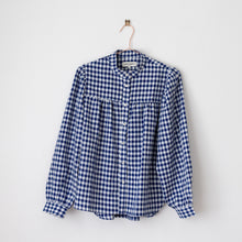 Load image into Gallery viewer, Lolly&#39;s Laundry Frankie Shirt (8-10)
