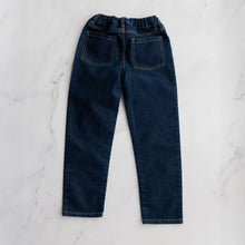 Load image into Gallery viewer, Dark Denim jeans (8-9Y)
