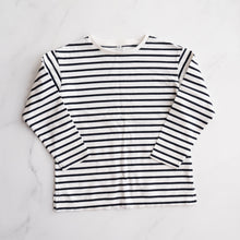 Load image into Gallery viewer, UniQLo Striped Top (7-8Y)
