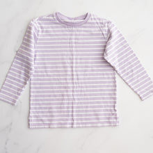 Load image into Gallery viewer, UniQLo Striped Top (7-8Y)
