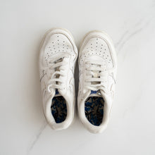 Load image into Gallery viewer, Nike Air Force One Sneakers (US 13)
