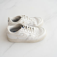 Load image into Gallery viewer, Nike Air Force One Sneakers (US 13)
