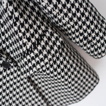 Load image into Gallery viewer, A&amp;C Houndstooth Blazer (10-12)
