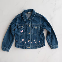 Load image into Gallery viewer, Vintage Pumpkin Patch Denim Jacket (6Y)
