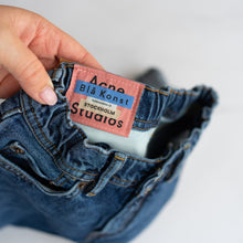 Load image into Gallery viewer, Acne Studios Bear Mid Wash Jeans (4-5Y)
