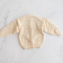 Load image into Gallery viewer, Classic Cream Knit Cardigan (2-3Y)
