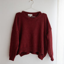 Load image into Gallery viewer, Olive Maroon Speckle Wool Jumper (10-14)
