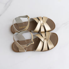 Load image into Gallery viewer, Saltwater Gold Sandals (US 6)
