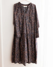 Load image into Gallery viewer, Summery Copenhagen Paisley Dress (12-14)
