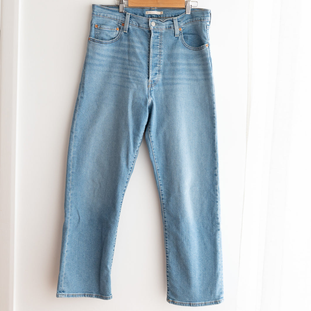 Levi's Ribcage Straight Ankle Jeans (32)