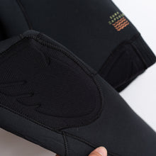 Load image into Gallery viewer, Billabong Graphene Recyler 4|3 Wetsuit (10Y)
